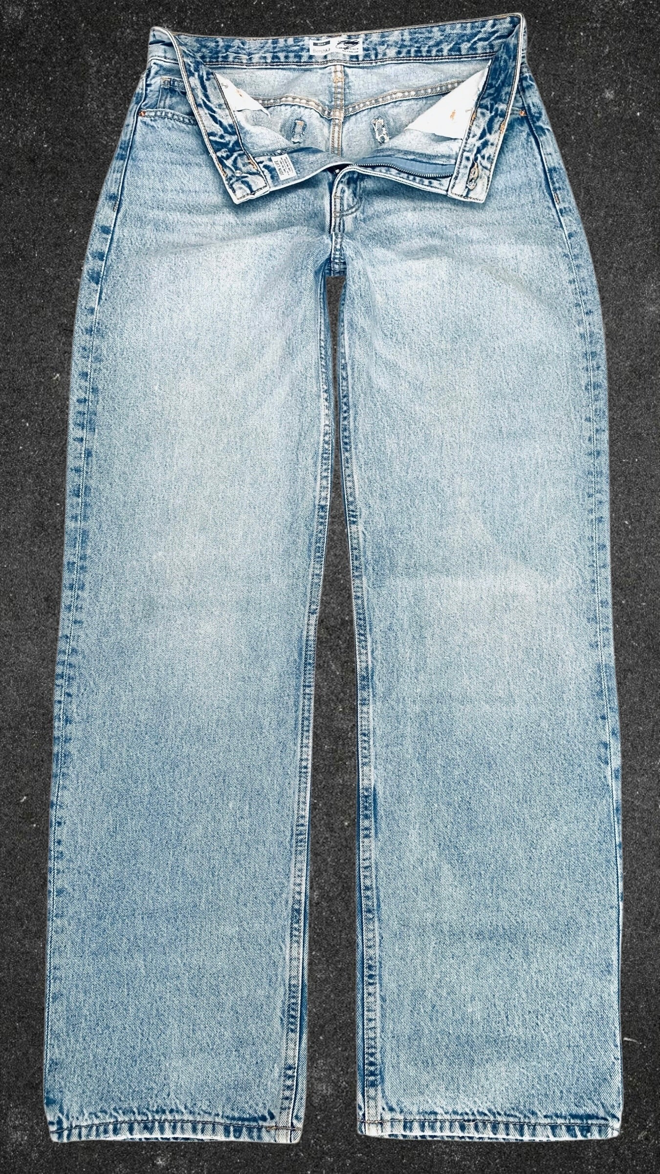 BERSHKA  WIDE LEG JEANS - UK 12