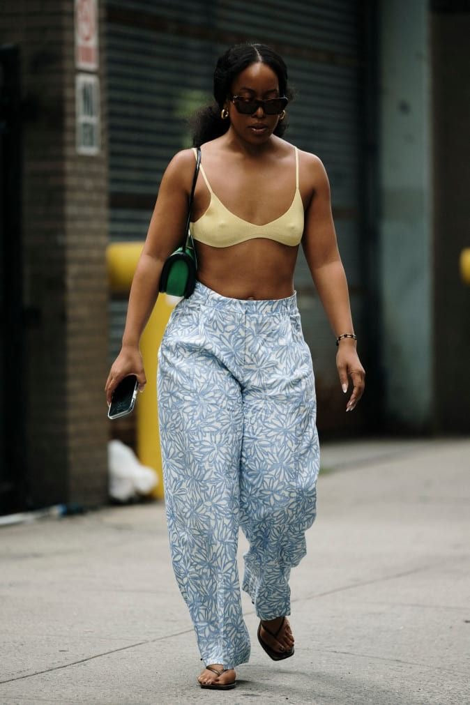 CHANDA CLOTHING WIDE LEG JEANS - UK 12