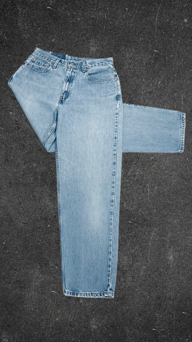 LEVI STAUSS & C0 560 LOOSE FIT VINTAGE JEANS - UK 10