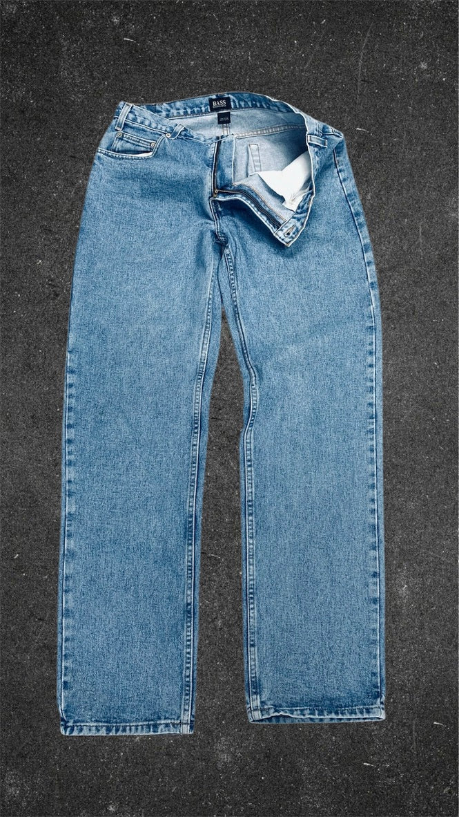 BASS & C0 STRAIGHT LEG VINTAGE JEANS - UK 14