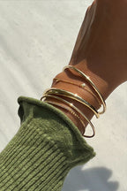 PLAIN BEVELED RETRO ARMLET