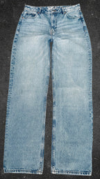 BERSHKA  WIDE LEG JEANS - UK 12
