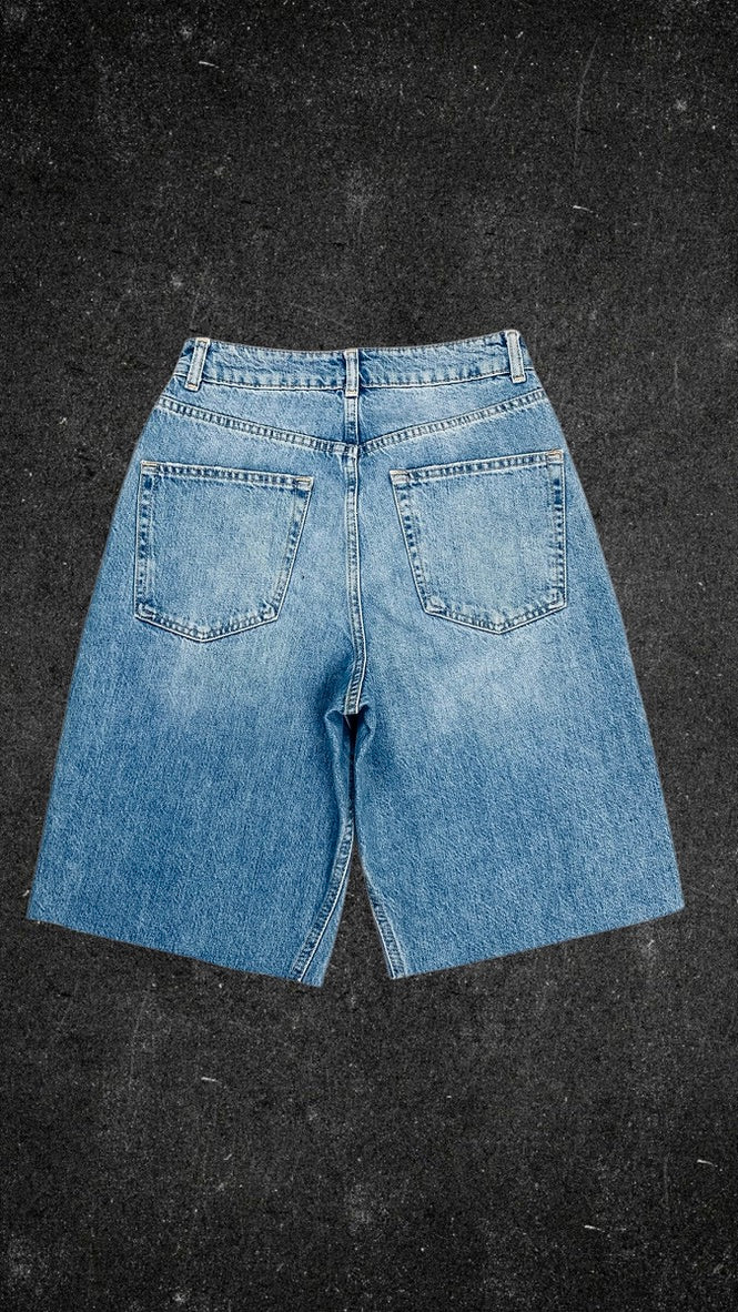 TOPSHOP BERMUDA SHORTS - UK 8