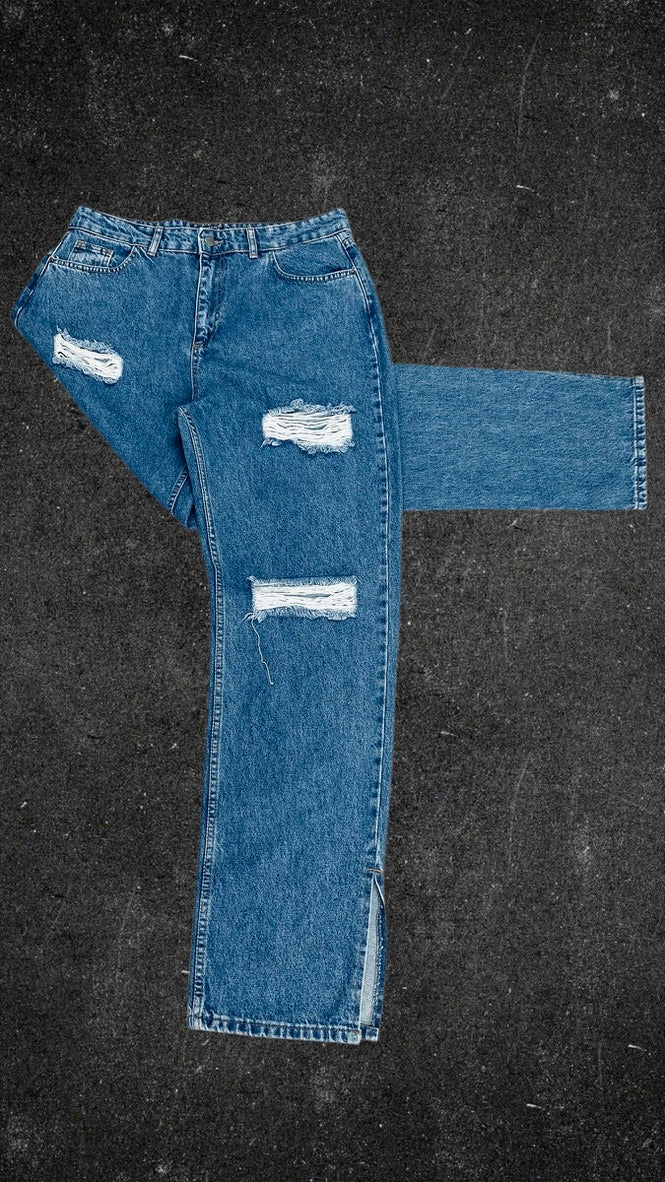 I SAW IT FIRST RIPPED SPLIT ANKLE  STRAIGHT LEG JEANS - UK 16