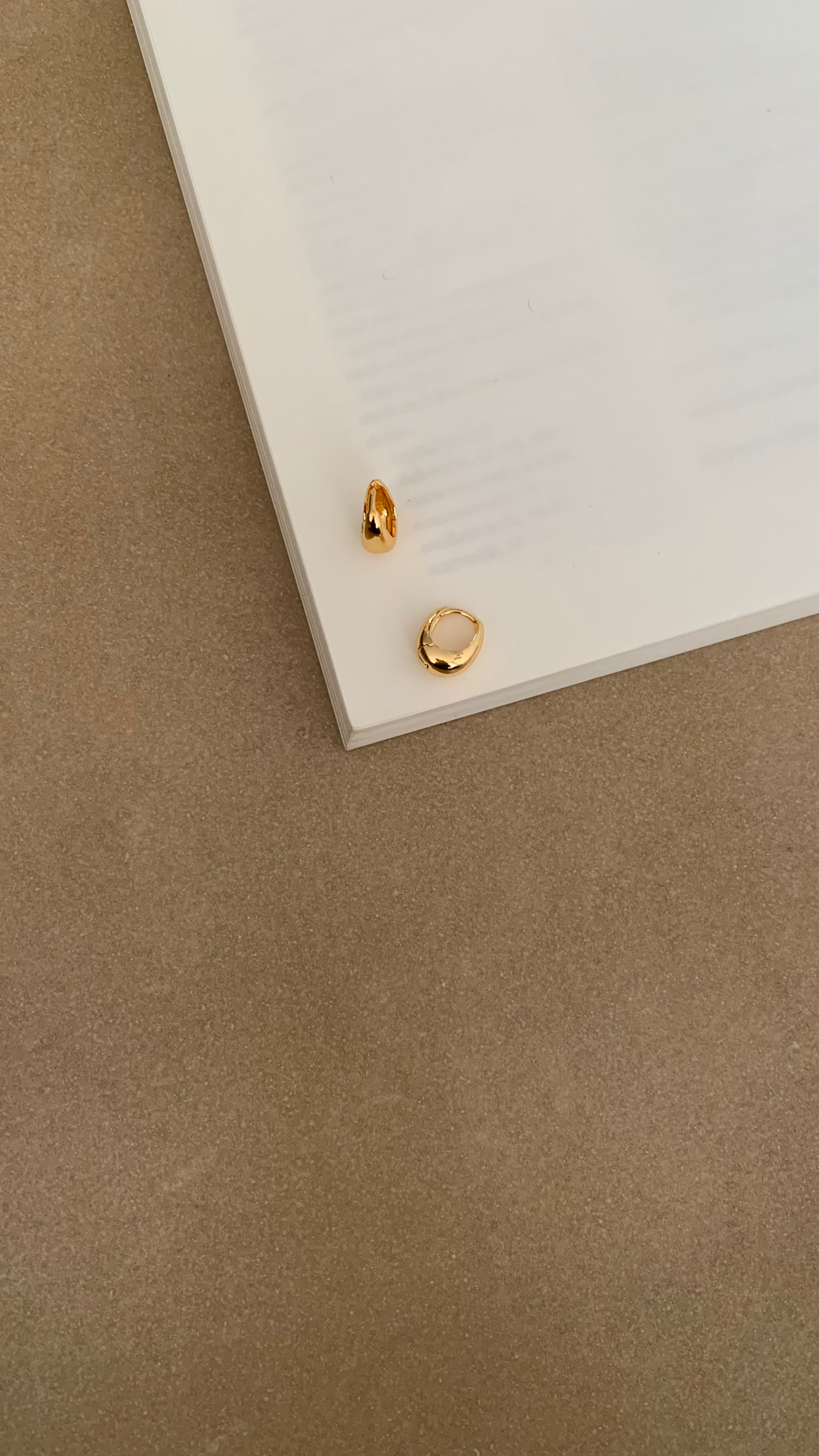 RAINDROP  HUGGIES HOOP EARRINGS