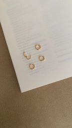 DETAILED MINI HUGGIE HOOP EARRINGS