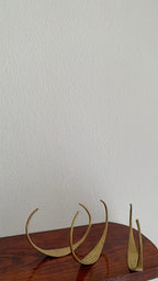 BLACK DETAILED EASY ADJUSTABLE RETRO ARMLETS