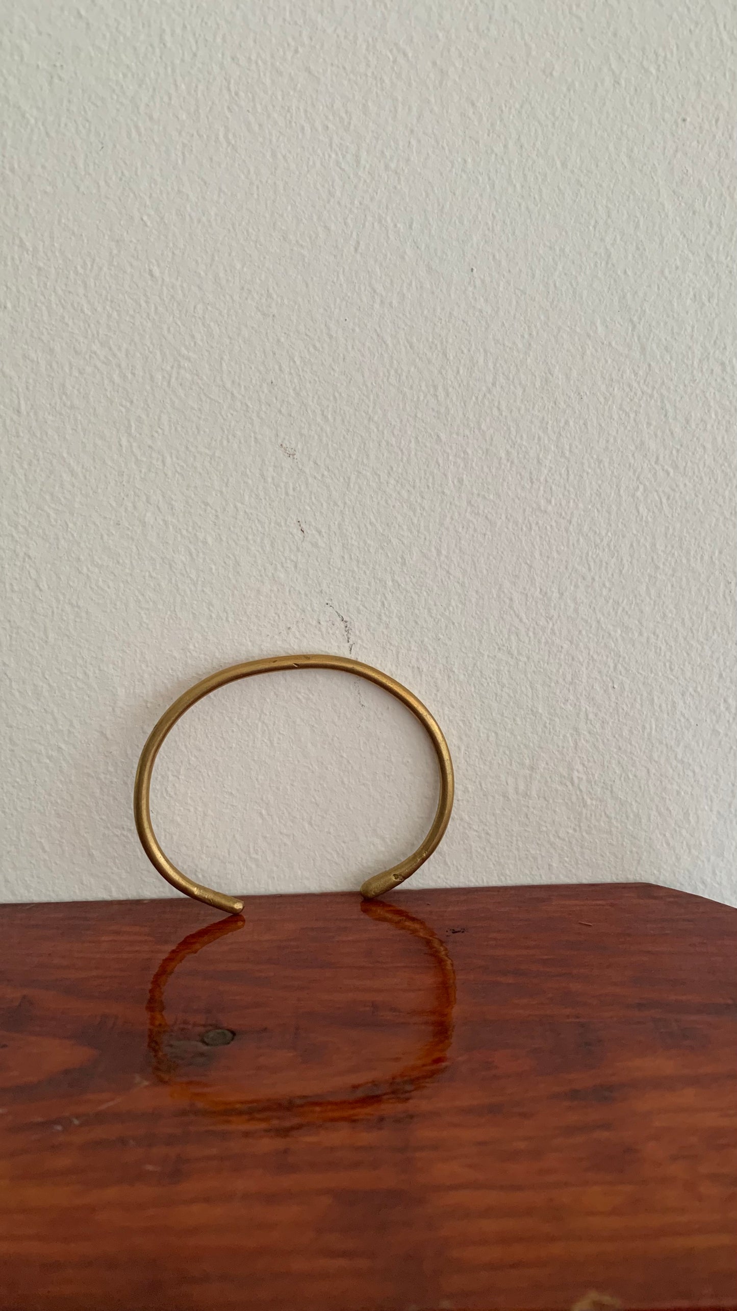 PLAIN EASY ADJUSTABLE RETRO ARMLET