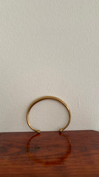 PLAIN BEVELED RETRO ARMLET