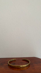 DETAILED  EASY ADJUSTABLE RETRO ARMLET