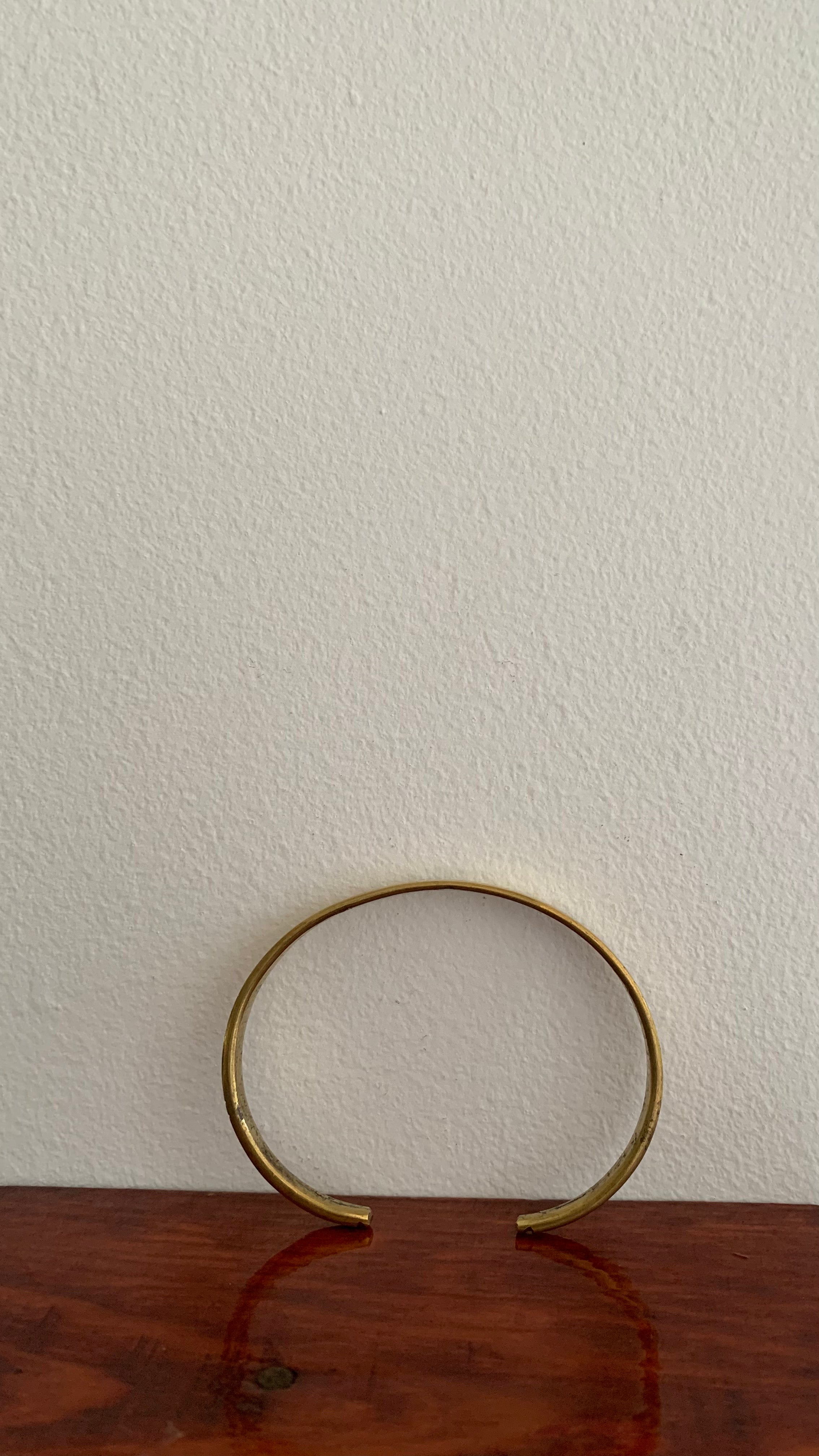 DETAILED  EASY ADJUSTABLE RETRO ARMLET