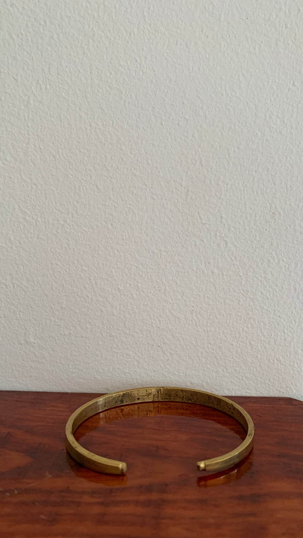 DETAILED  EASY ADJUSTABLE RETRO ARMLET