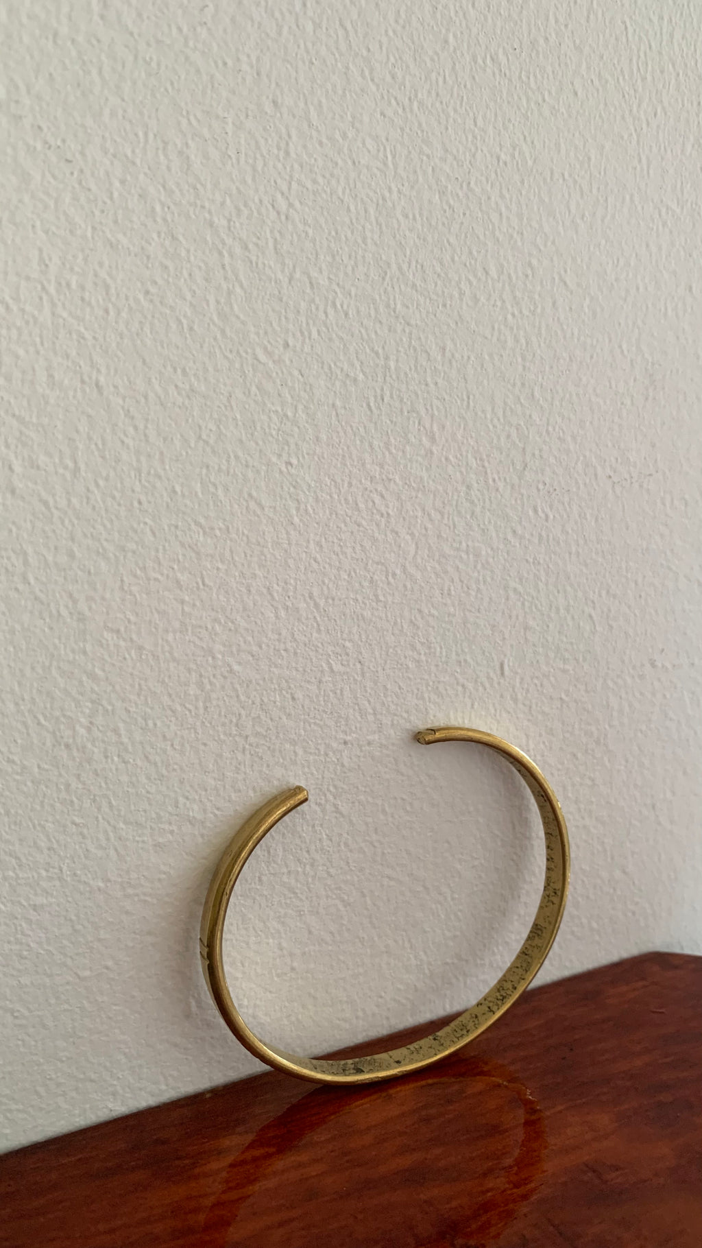 DETAILED  EASY ADJUSTABLE RETRO ARMLET