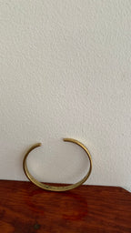 DETAILED  EASY ADJUSTABLE RETRO ARMLET