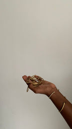 DETAILED EASY ADJUSTABLE RETRO ARMLETS