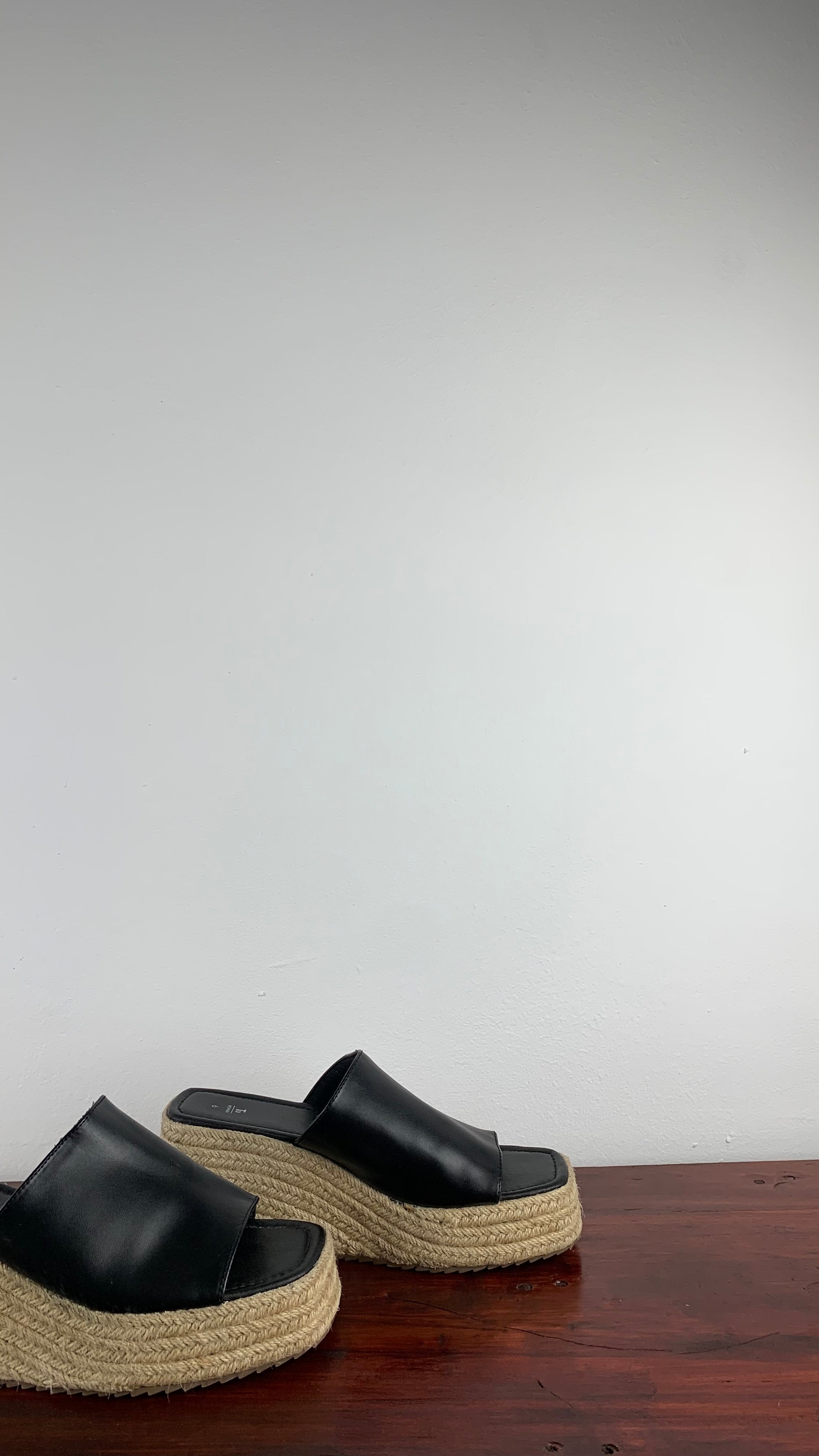 TU WEDGE PALTFORM MULE - UK 6 - EU 39