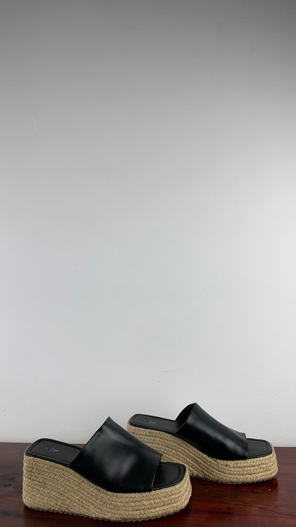 TU WEDGE PALTFORM MULE - UK 6 - EU 39