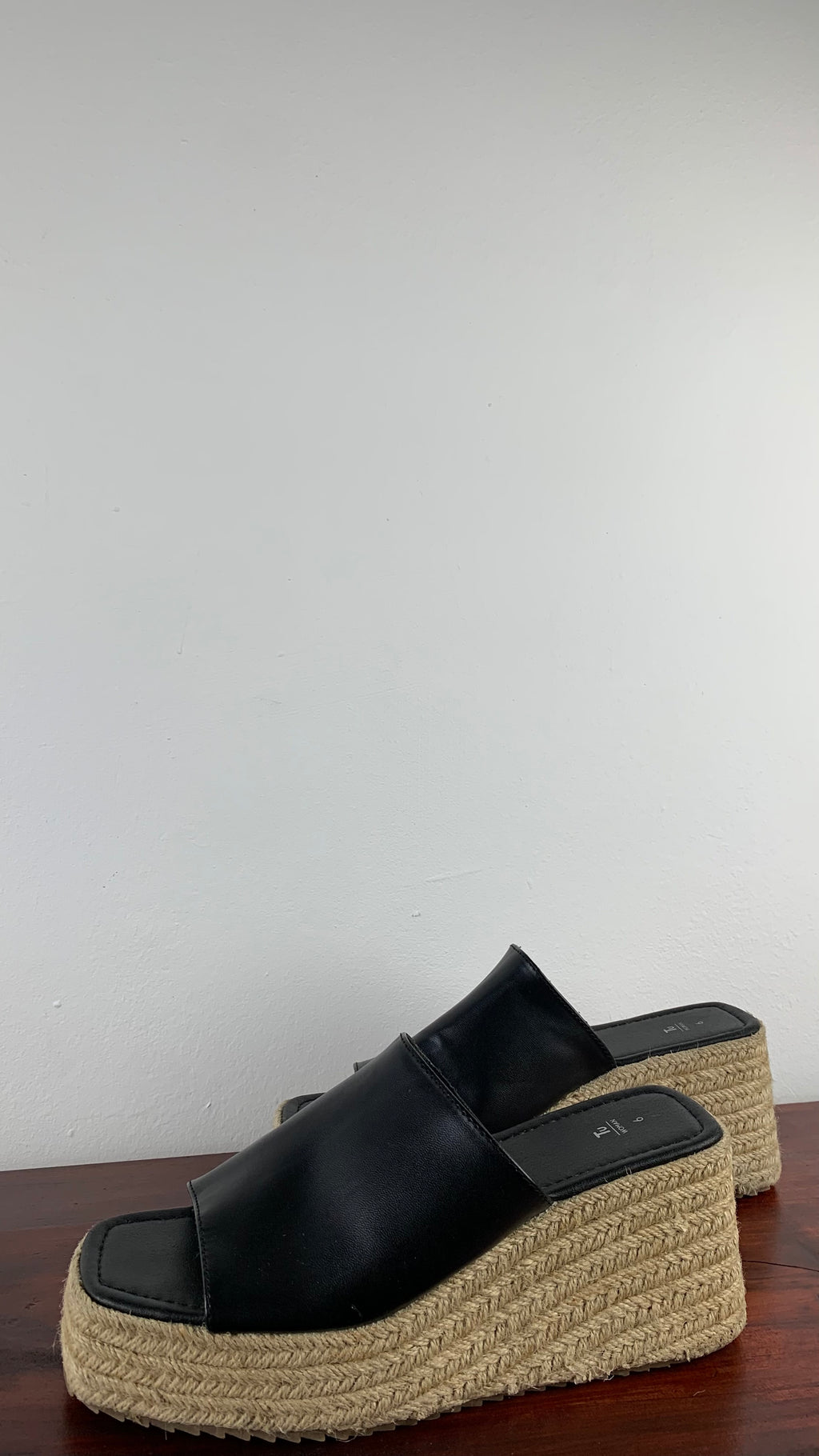 TU WEDGE PALTFORM MULE - UK 6 - EU 39