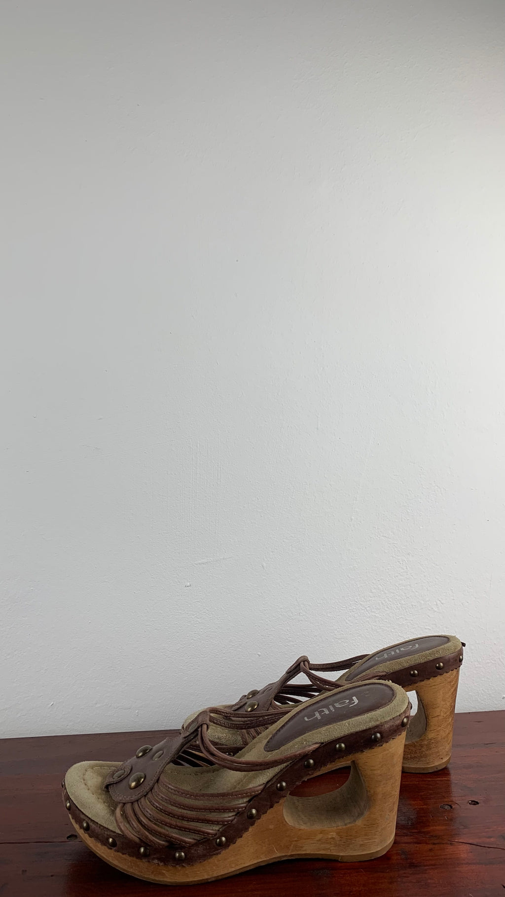 FAITH WEDGE MULE - UK 4 - EU 37