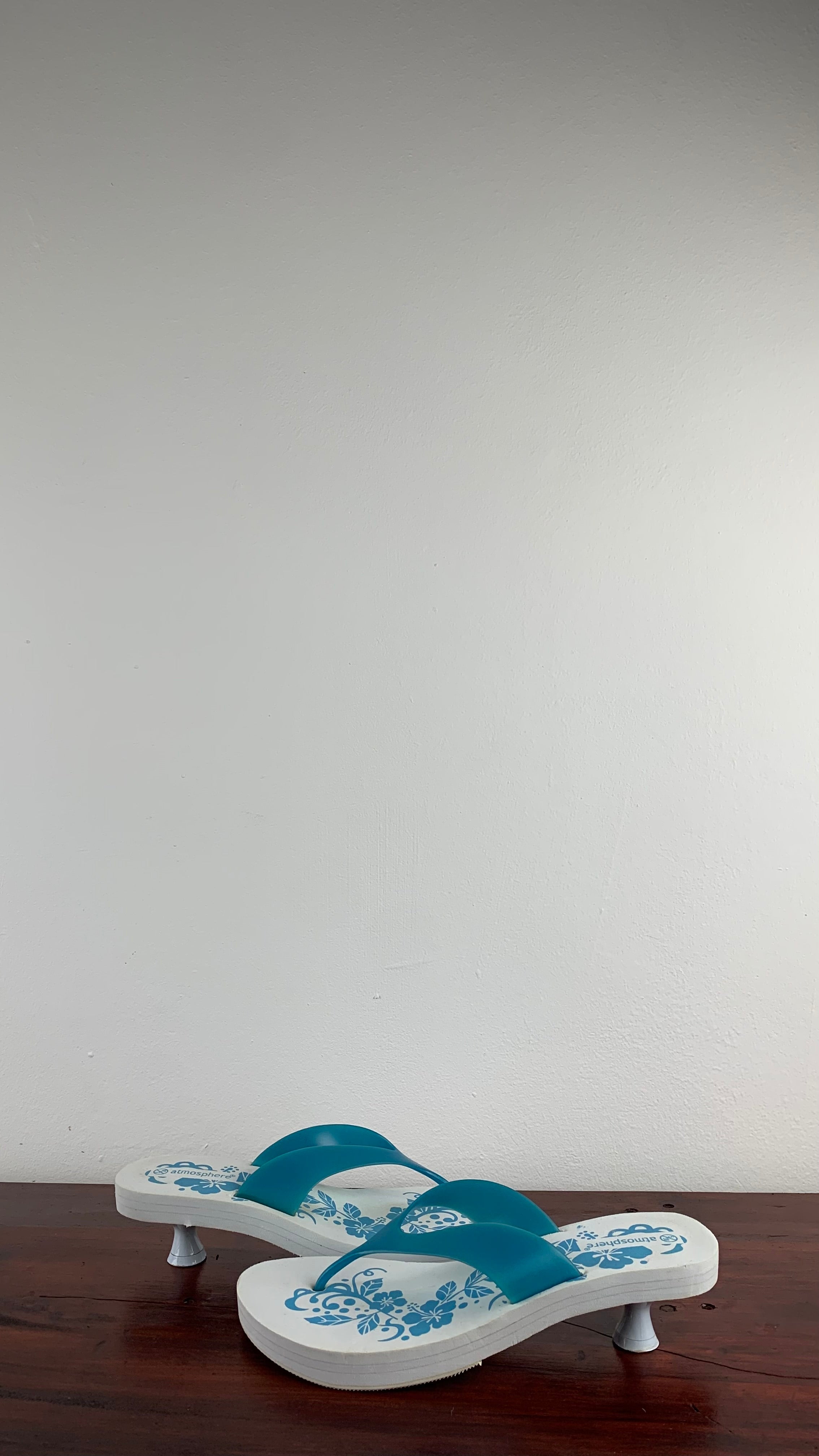 ATMOSPHERE KITTEN HEEL - UK 5 - EU 38