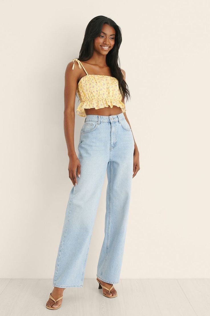 BERSHKA WIDE LEG JEANS - UK 6