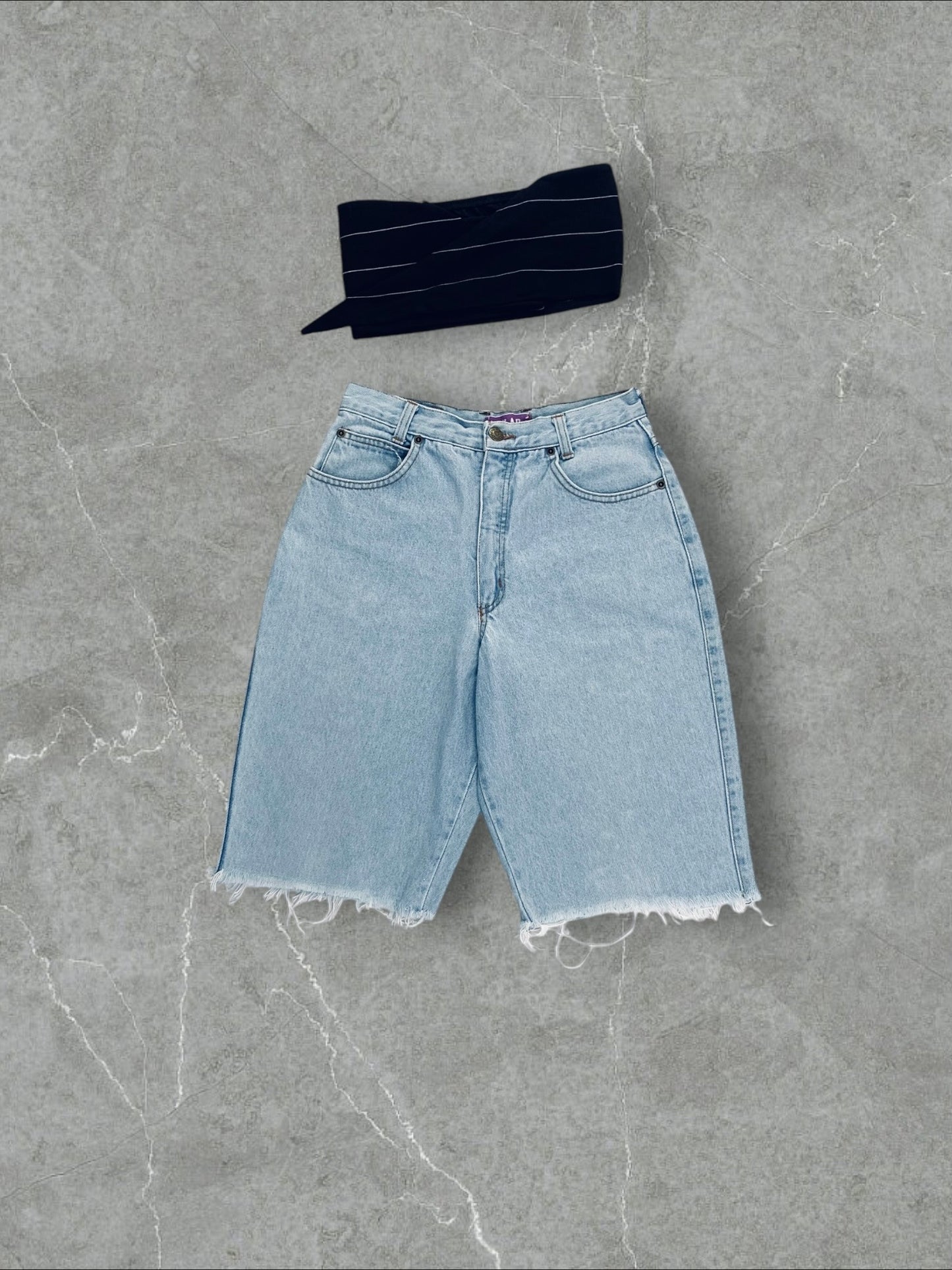 ASKRI BERMUDA SHORTS