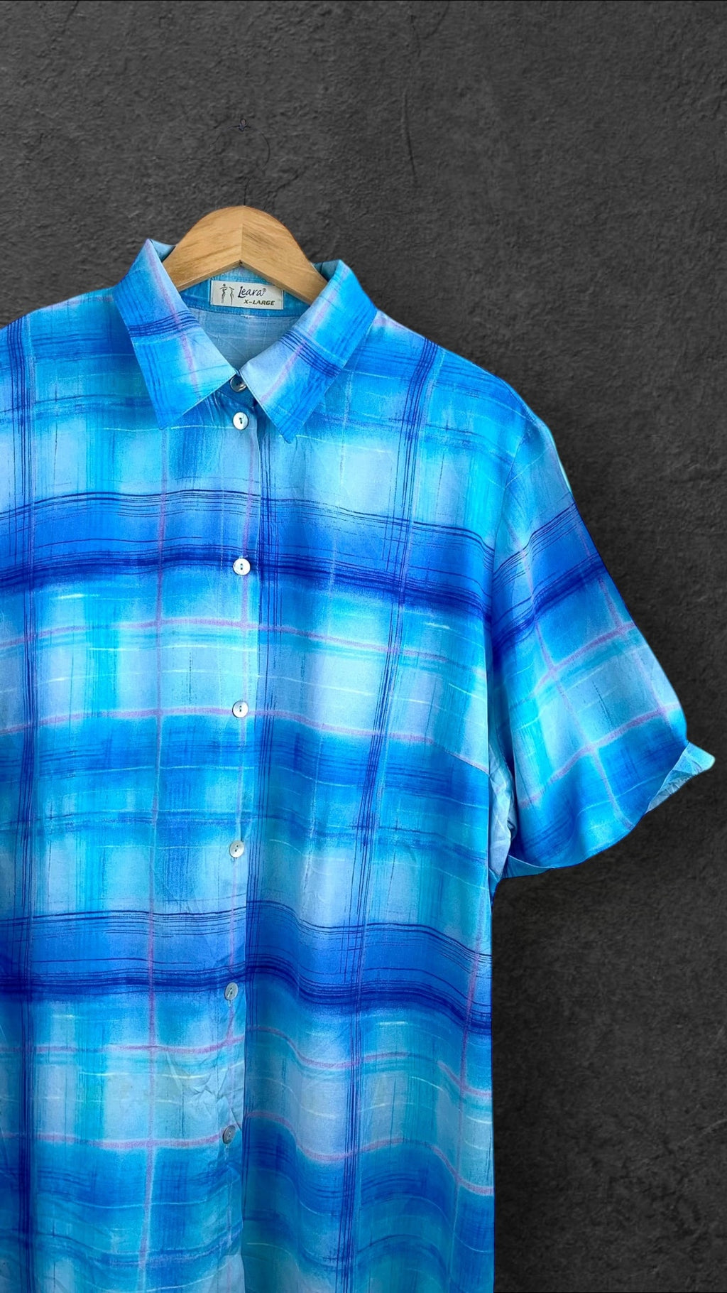 LEARA BUTTON UP VINTAGE SHIRT- UK XL