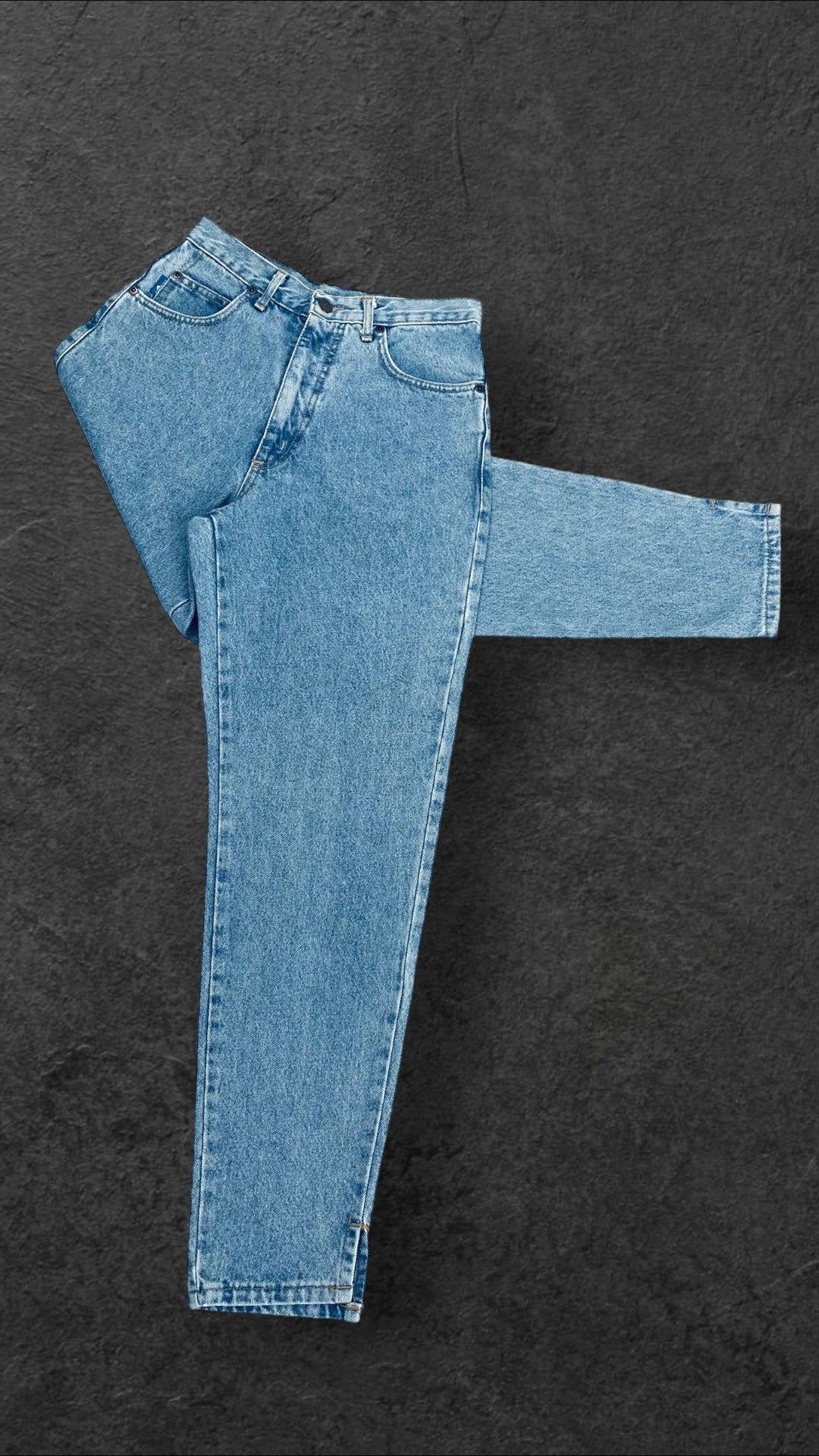 THE VINTAGE JEANS